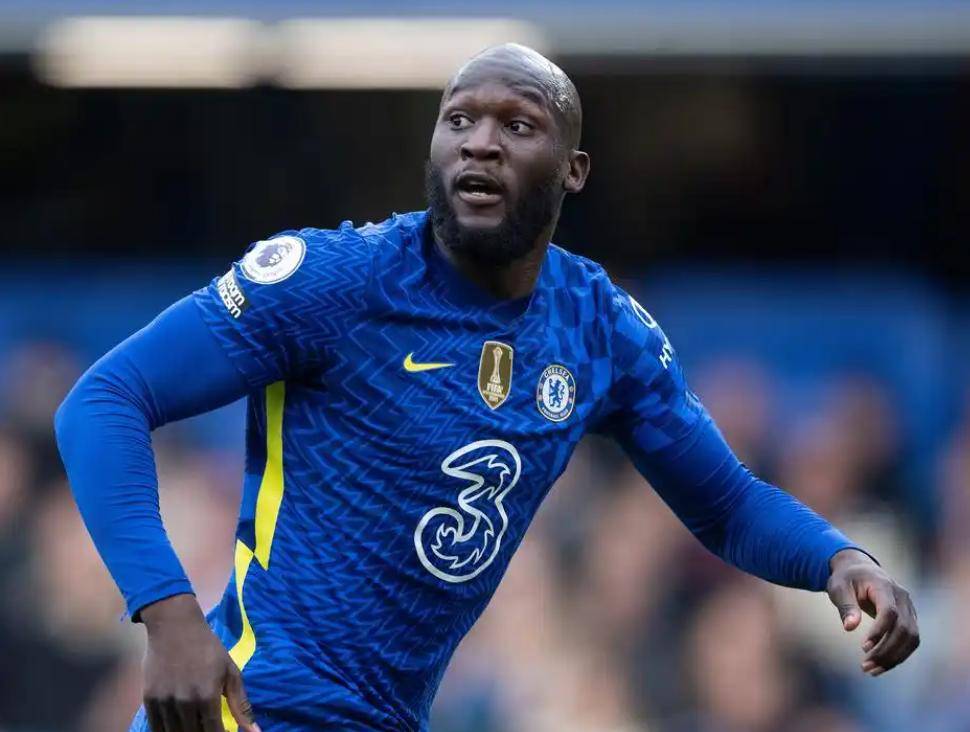 5分领跑迎魔鬼12月！阿森纳8场硬仗遇伤病潮，双战维拉成争冠关键